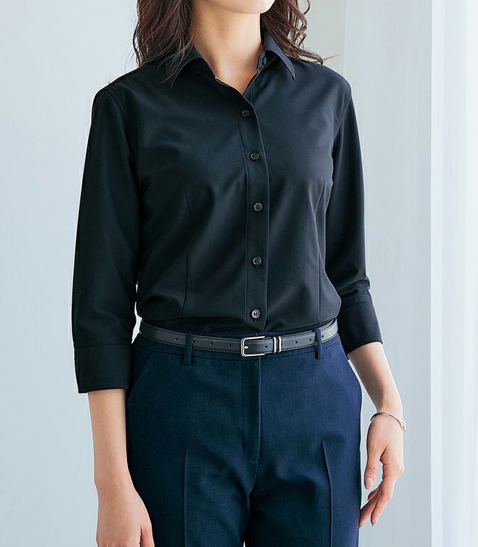 女性