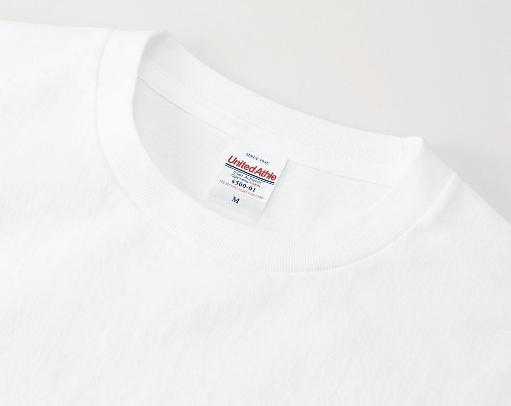 首リブはミニマルなステッチなし仕様