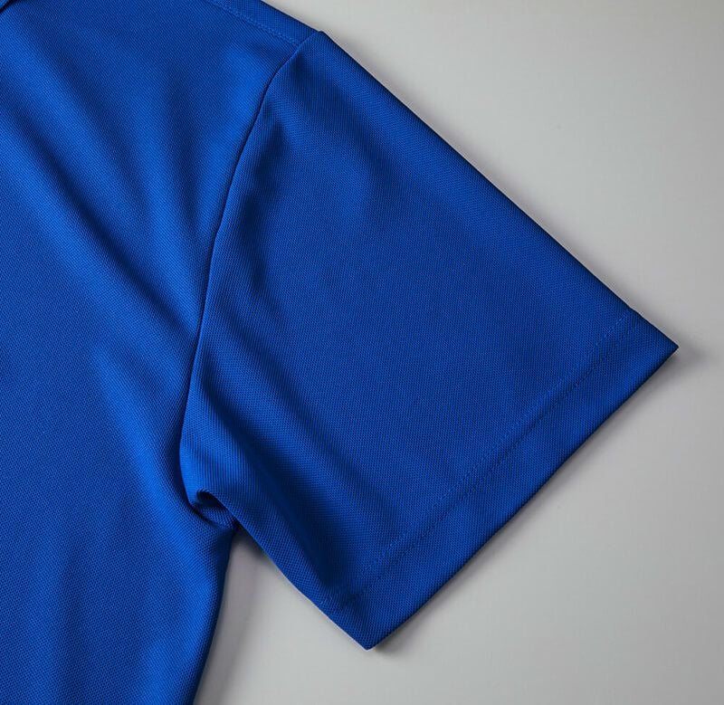 袖口は2本針始末