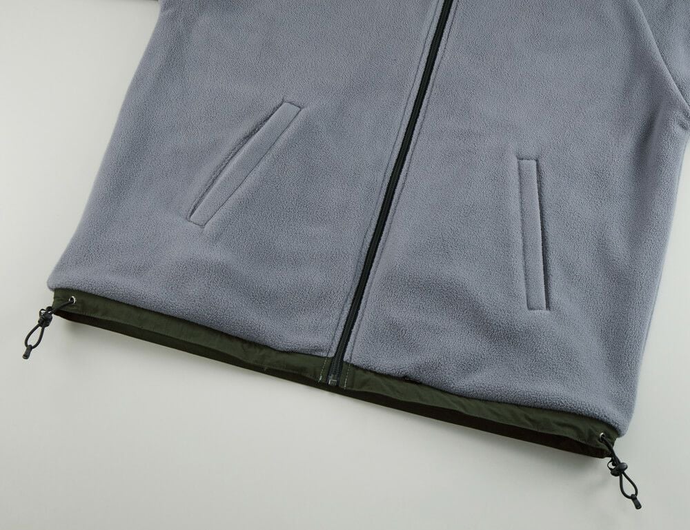 裾口はナイロン生地（両面）