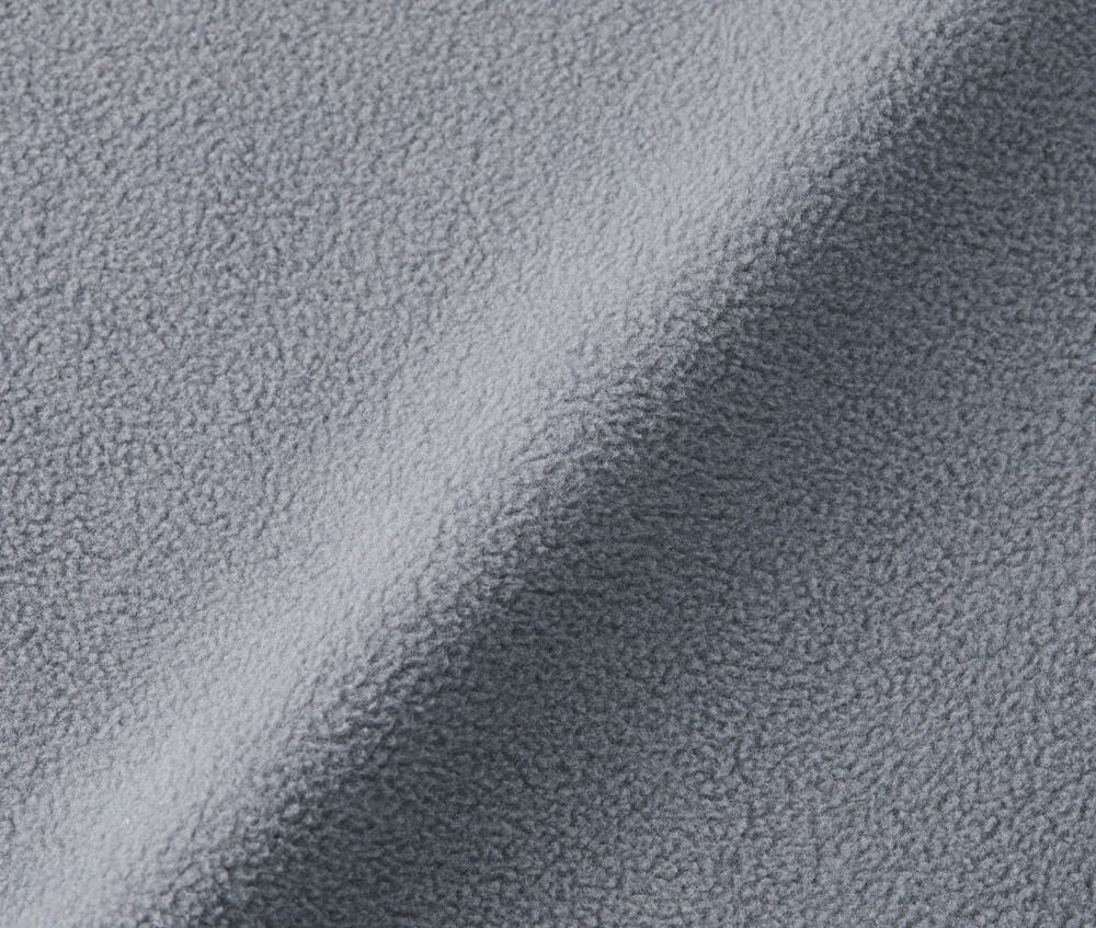 やわらかな肌ざわりで軽量＆保温性を兼備したマイクロフリース（フリース面）