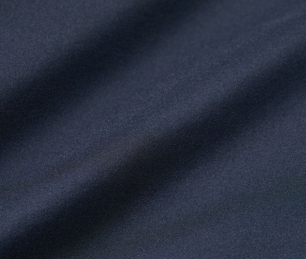 肌あたりの良いやわらかな裏地