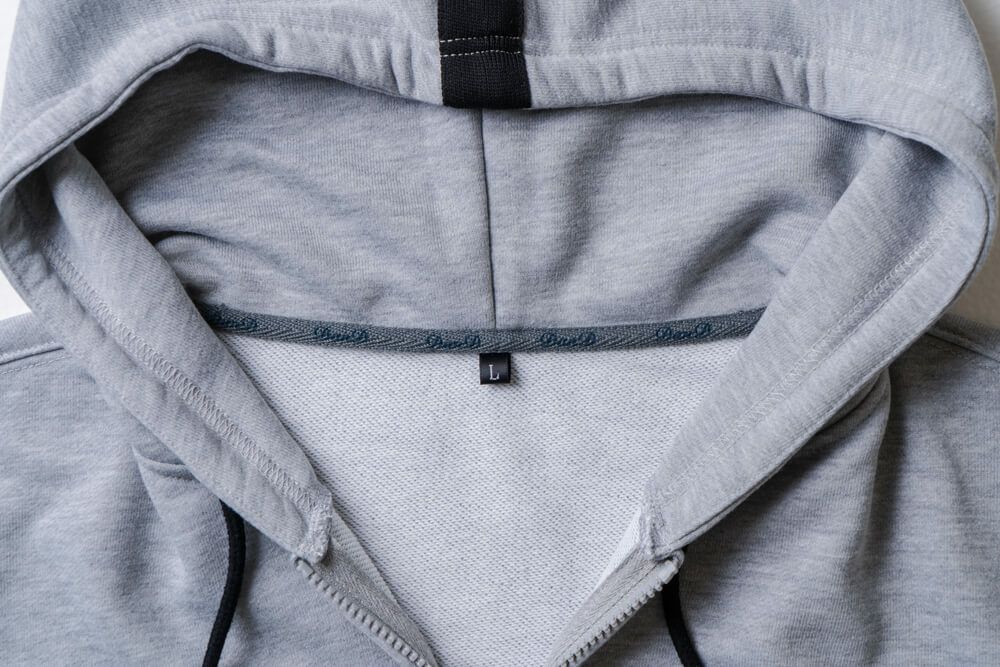 ロゴ入りラインテープ