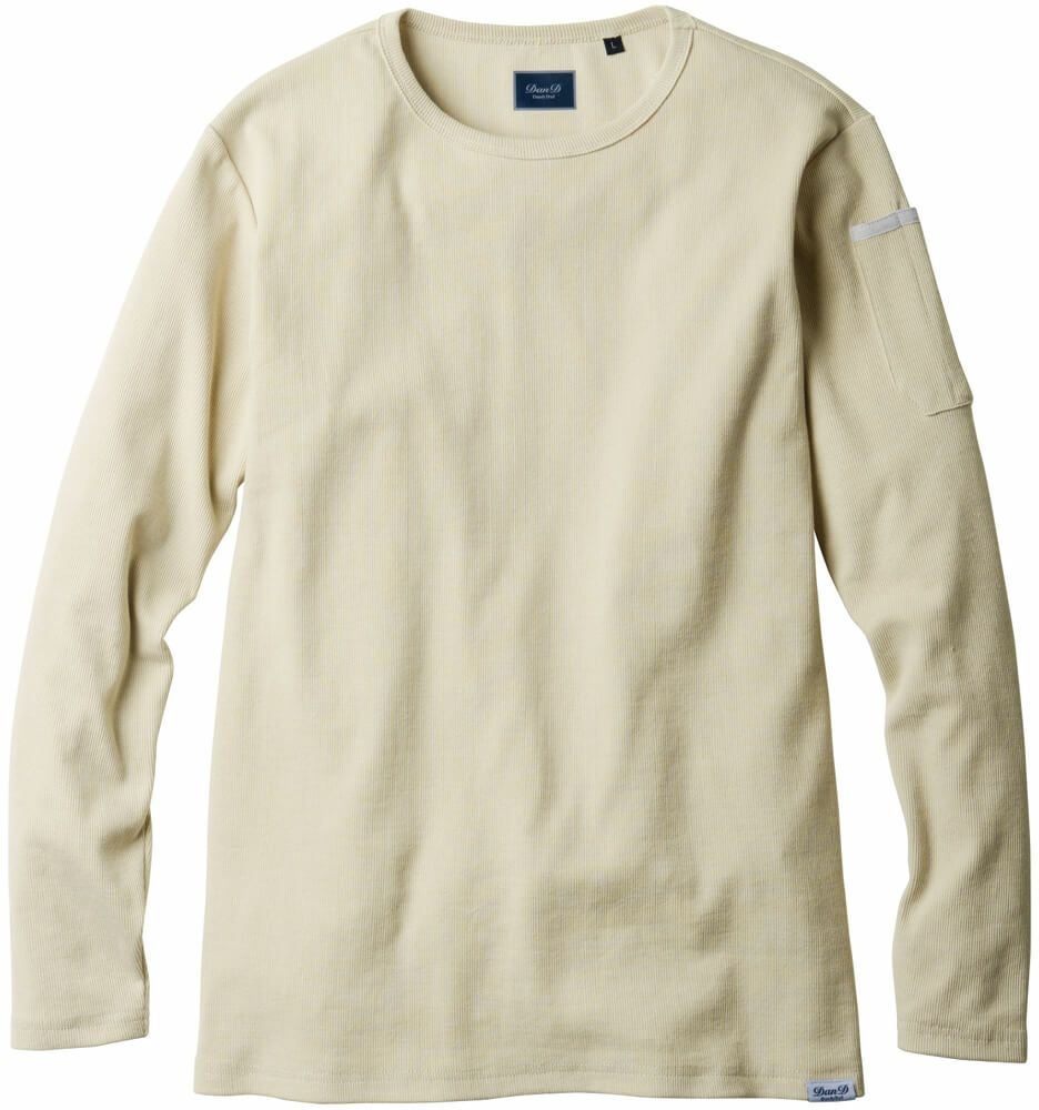 サンドベージュ