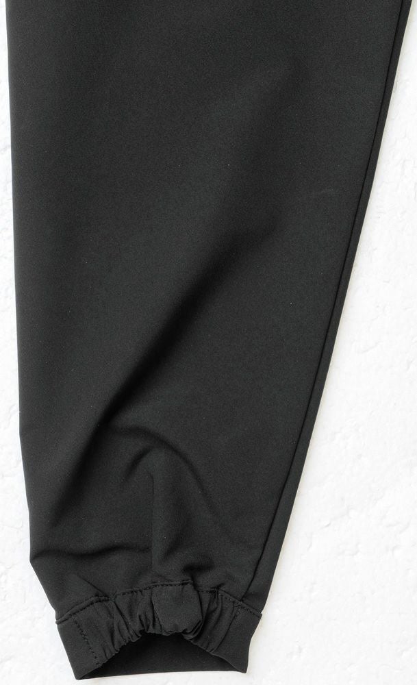 袖口部分ゴム仕様