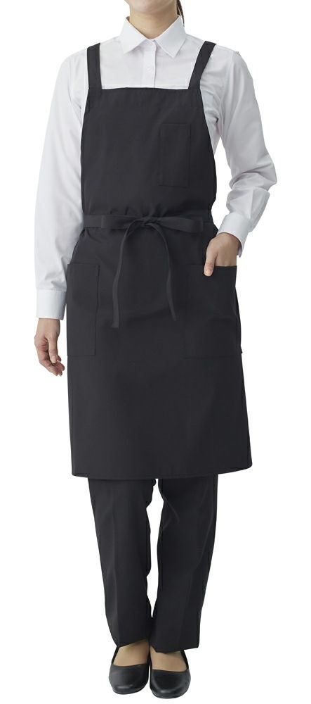 フロント：女性