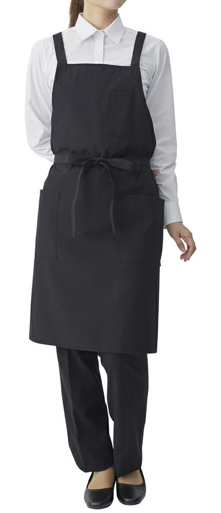 フロント：女性