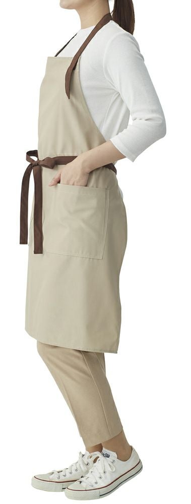 レディースサイド：女性