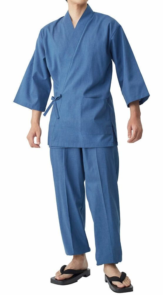 フロント：男性