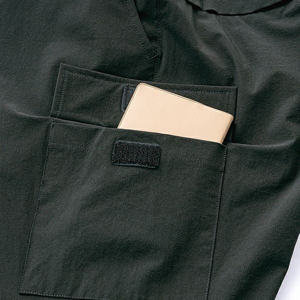 左カーゴポケット