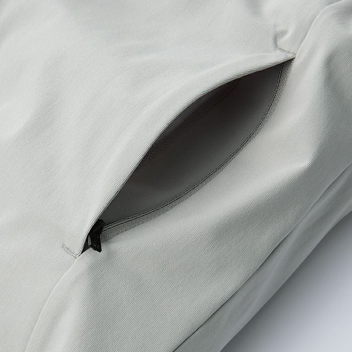 左右脇ファスナーポケット