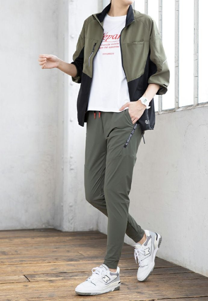 女性