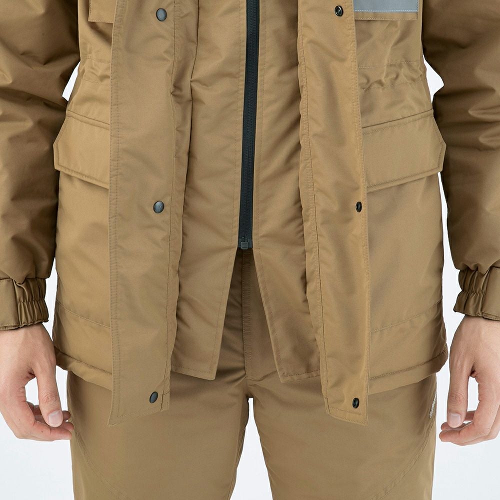 後ろ裾を踏みにくい仕様