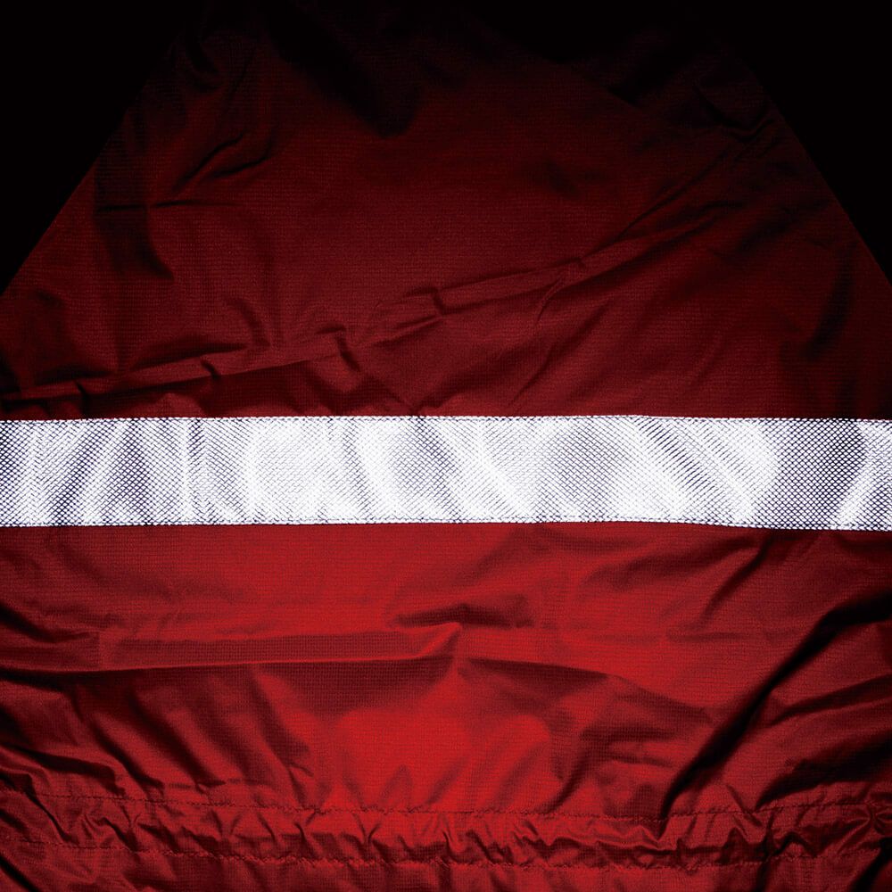 背中反射テープ