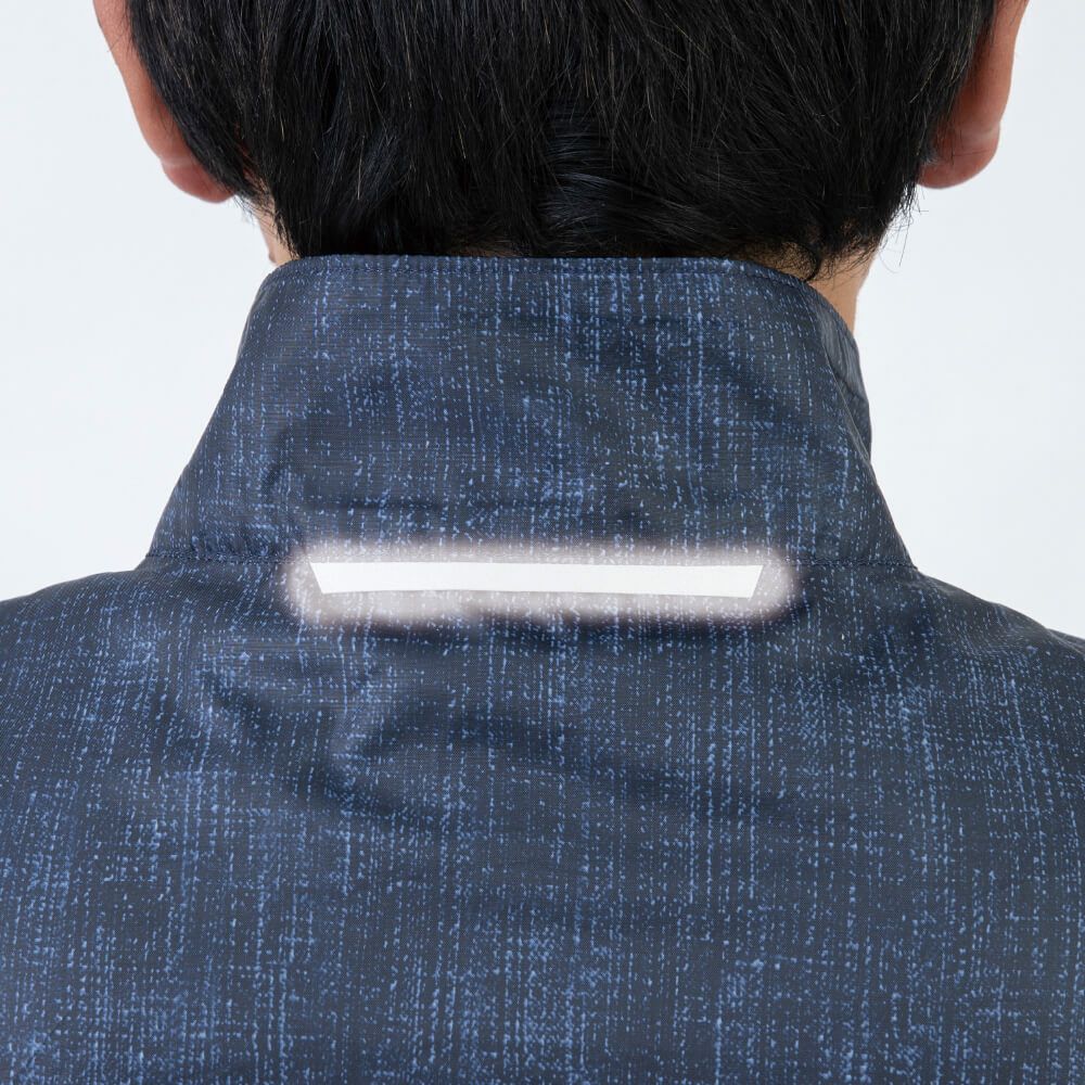 衿後ろ反射テープ付