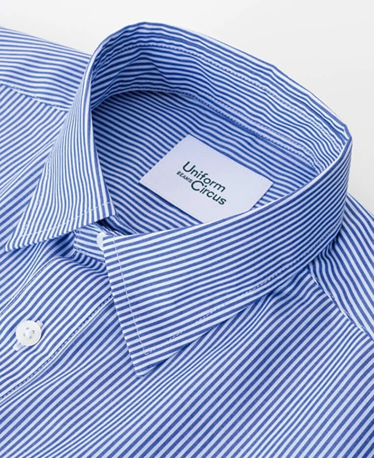 着る人を選ばないレギュラーカラー