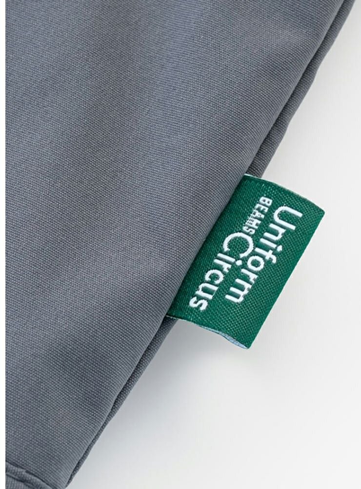 左脇にピスネーム付き