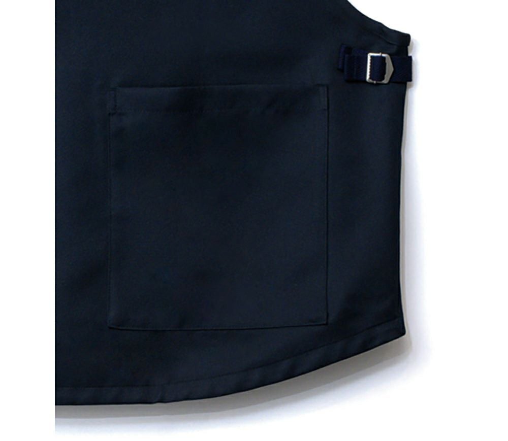 便利な両後ろポケット付き