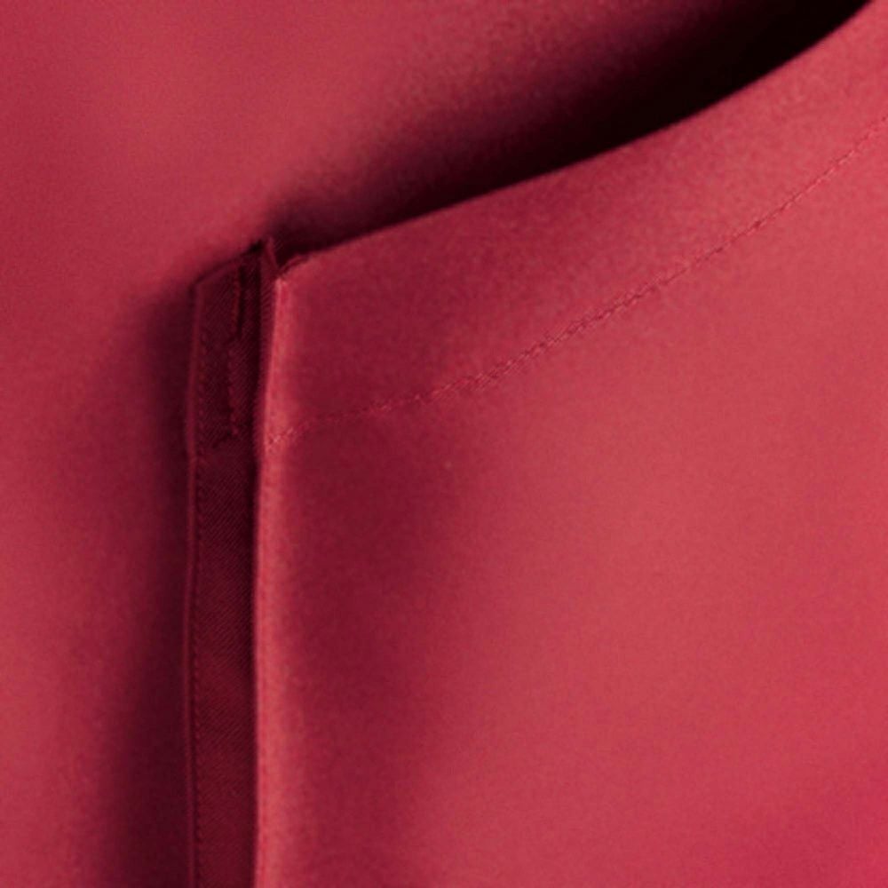 ポケットに広めのマチが付いているので、収納に便利