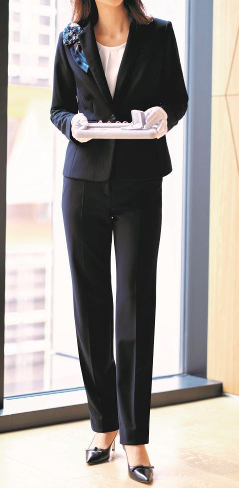女性