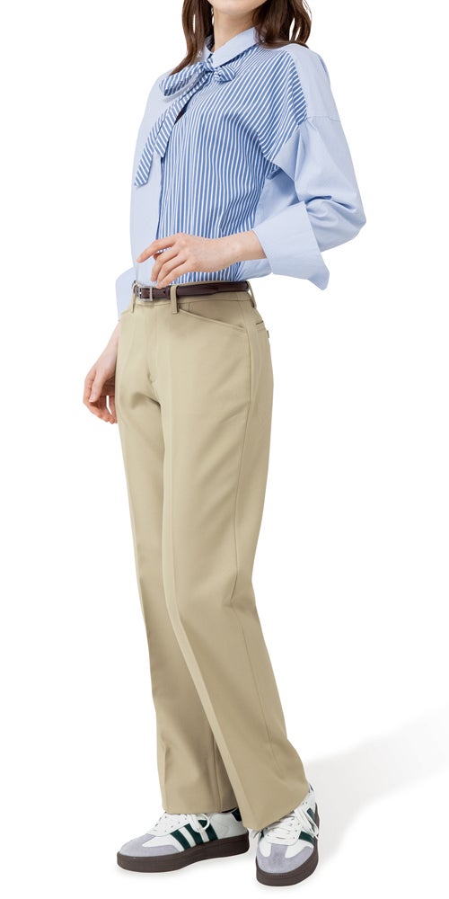 女性