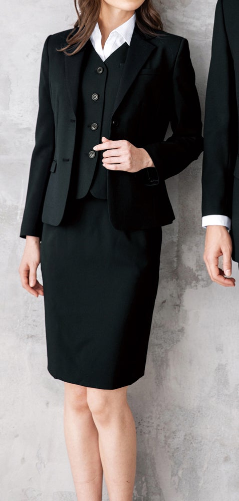 女性