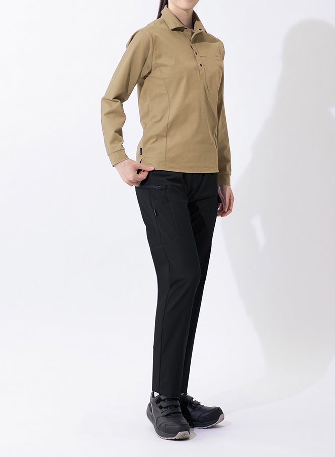 女性