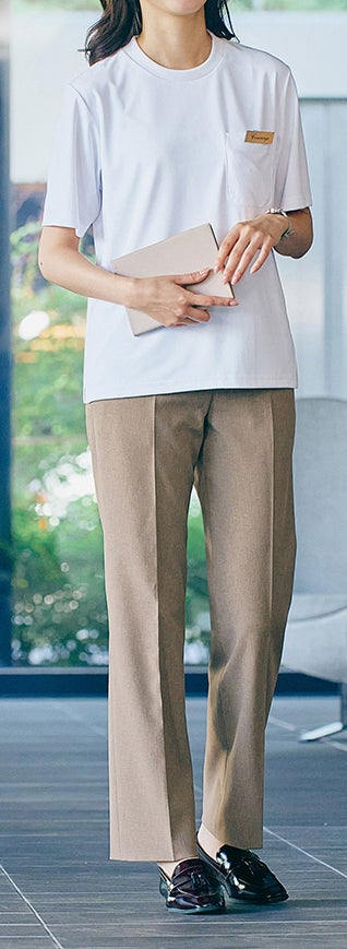 女性