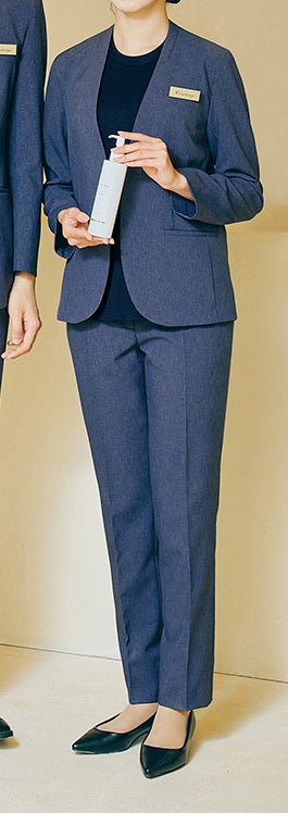 女性